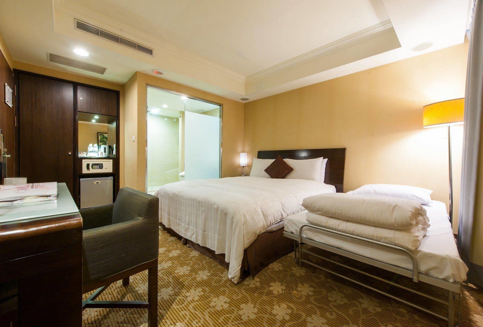 Wish Hotel Тайбэй Экстерьер фото