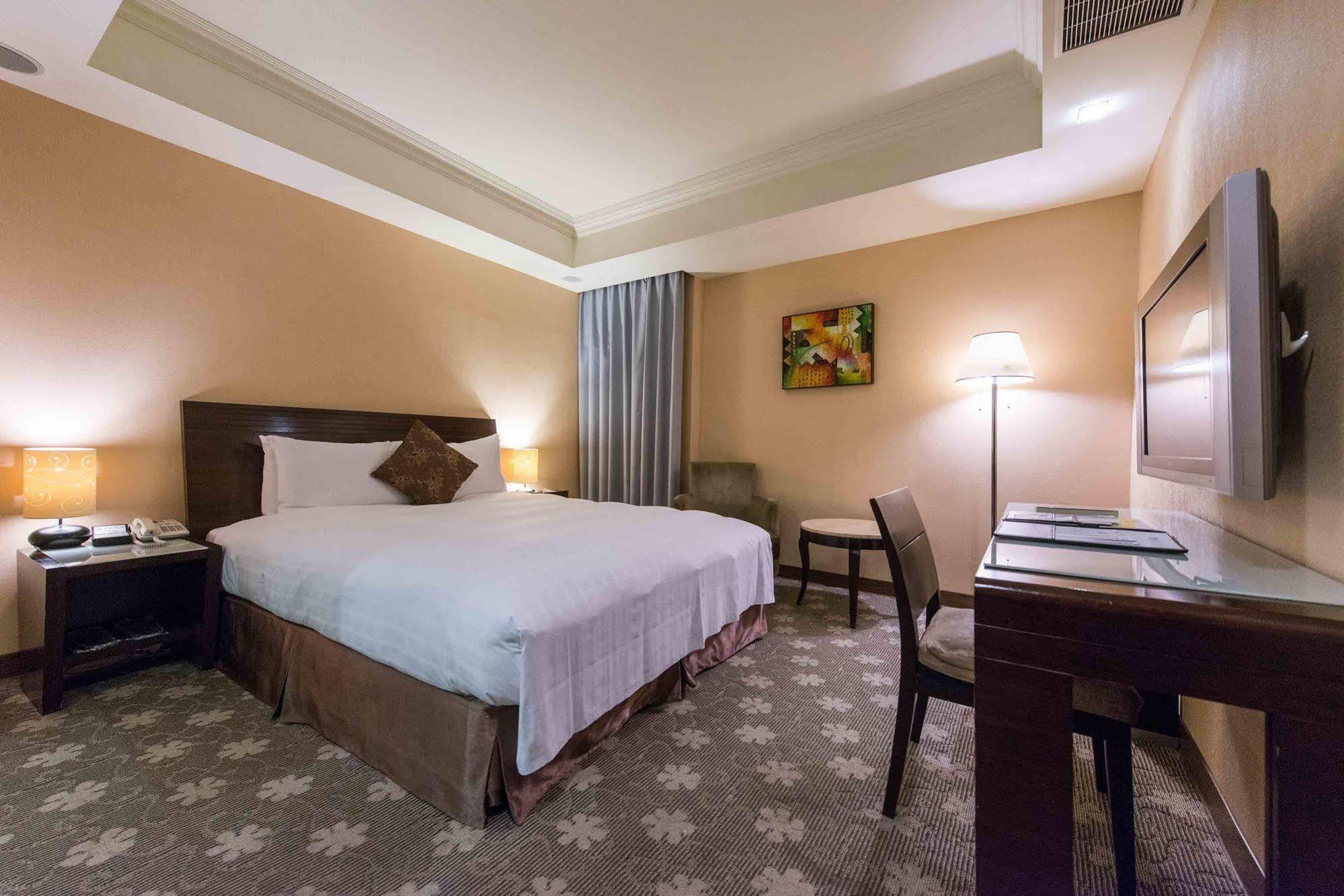 Wish Hotel Тайбэй Экстерьер фото