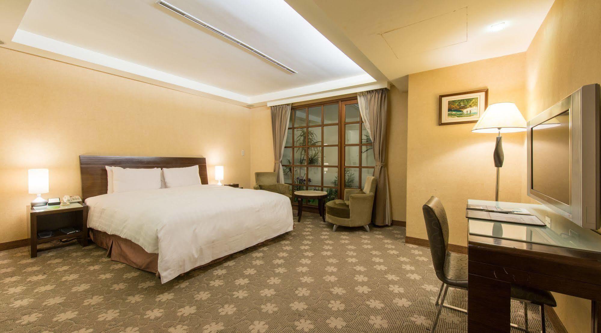 Wish Hotel Тайбэй Экстерьер фото