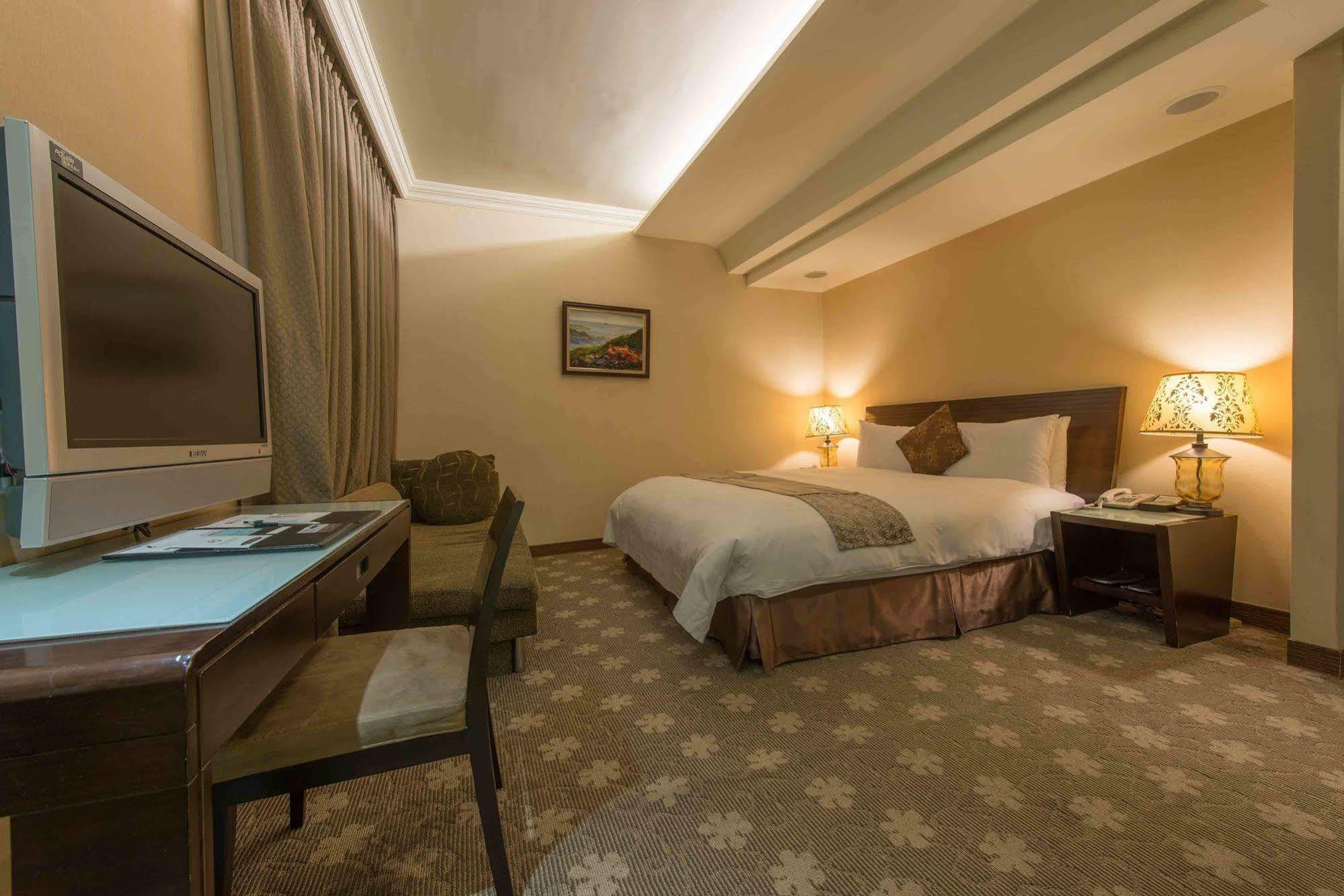 Wish Hotel Тайбэй Экстерьер фото